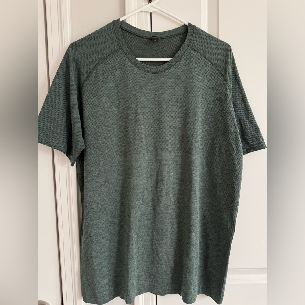 Lululemon Mens Metal Vent Tech Short Sleeve Shirt (Movement is Medicine)